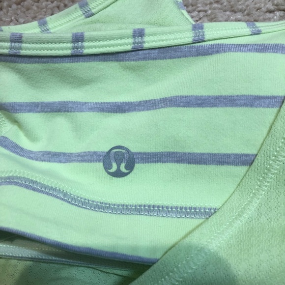 Lululemon No Limit Tank size 6 - Picture 4 of 5